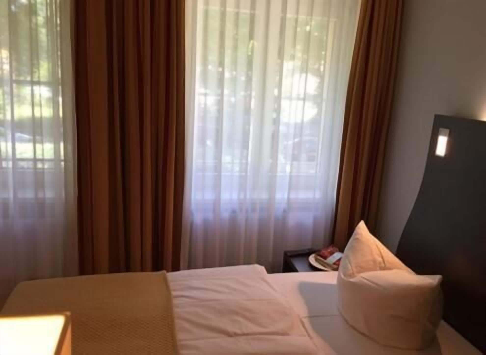 Daemeritzseehotel Берлин Экстерьер фото
